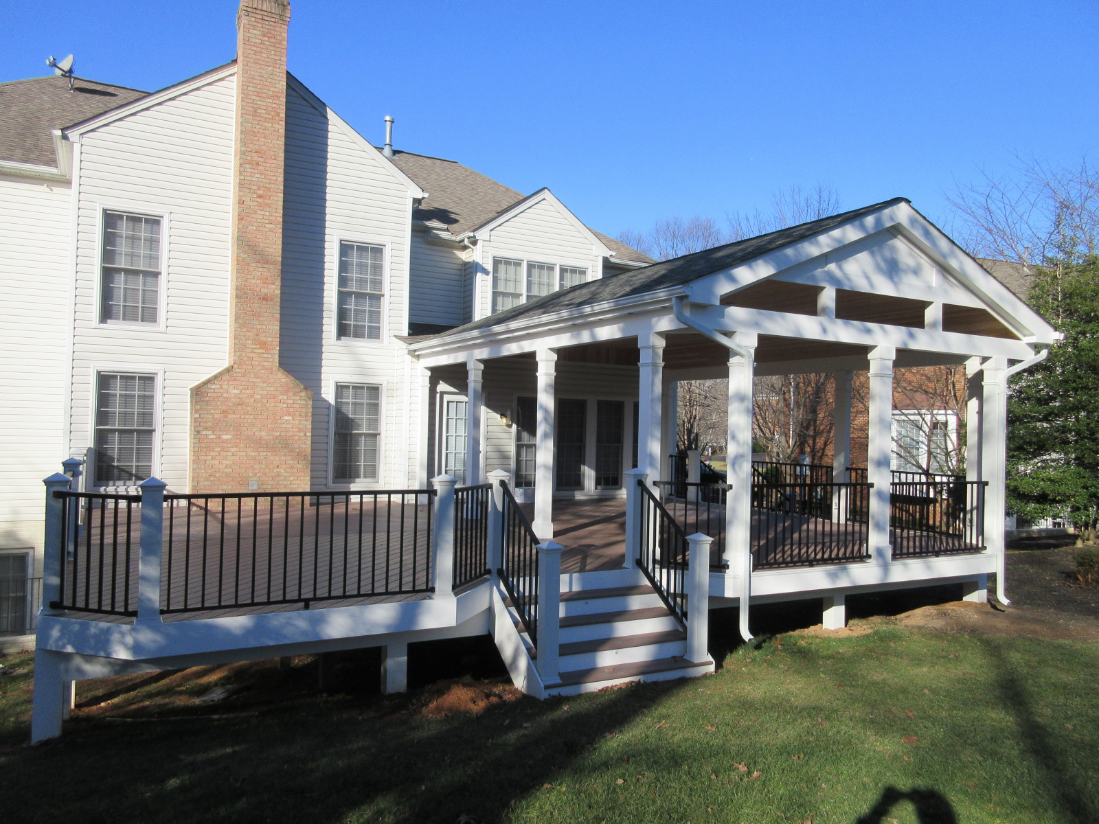 Ashburn VA Open Porch Deck Builder